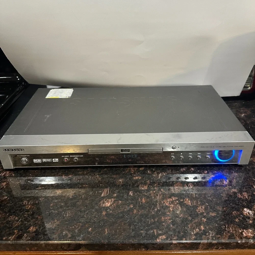 Samsung DVD HD931 DVD CD MP3 Player Progressive Scan DVI Silver TESTED WORKING